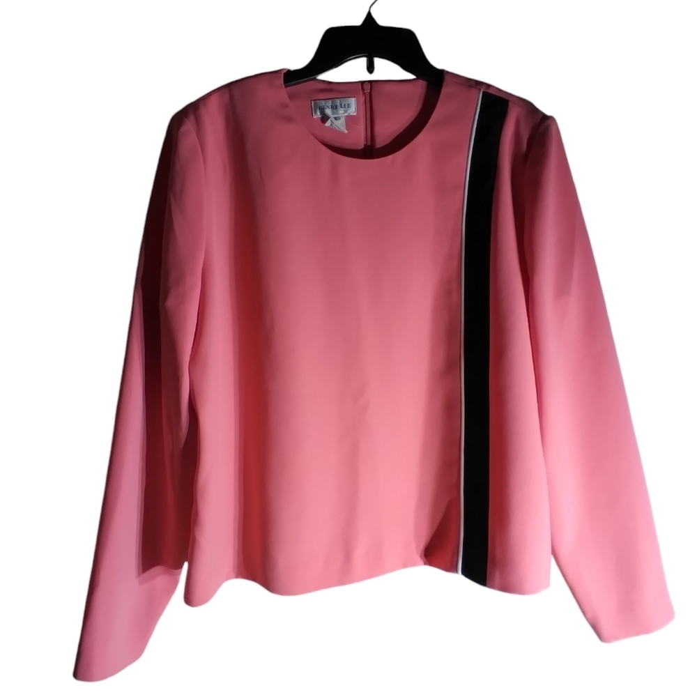 Henry Lee top size 18 office formal